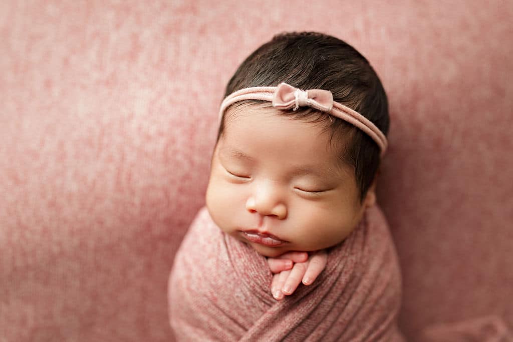 Chicago newborn photographer