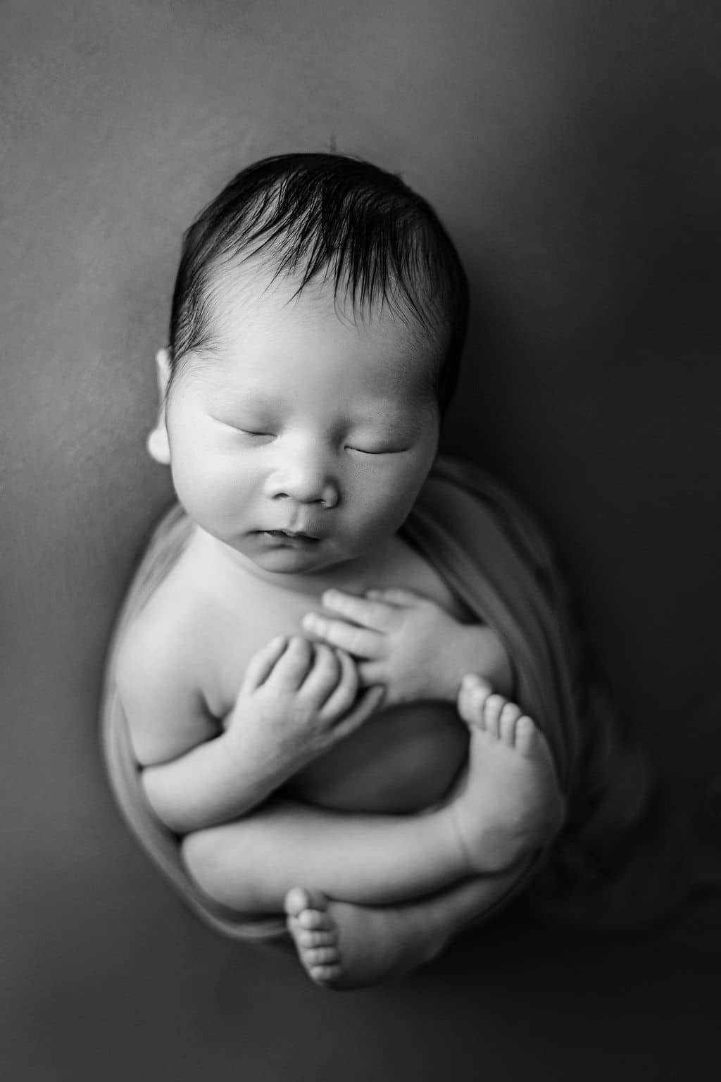 black and white newborn photography