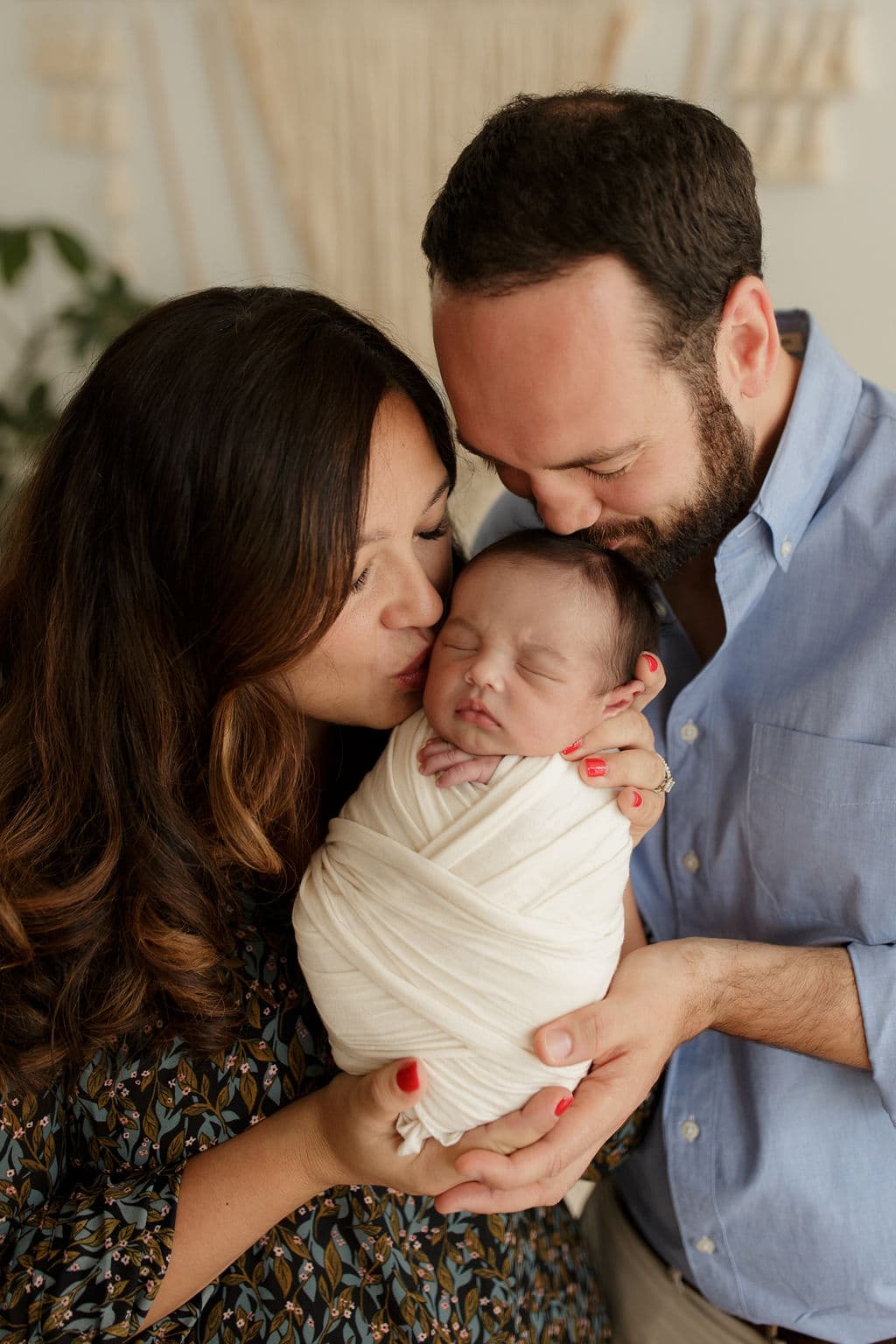 Newborn photo shoot in Chicago