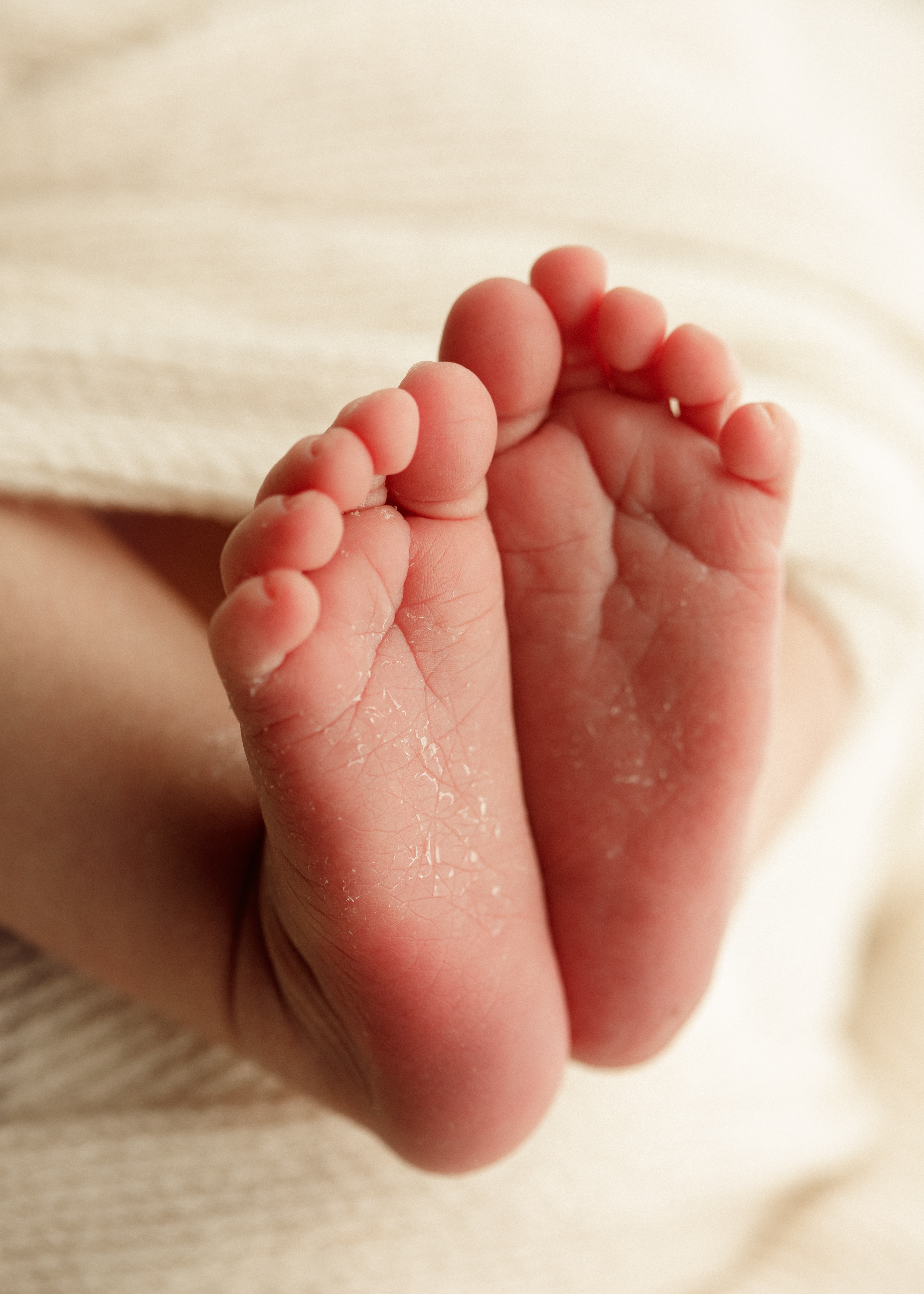 newborn baby feet