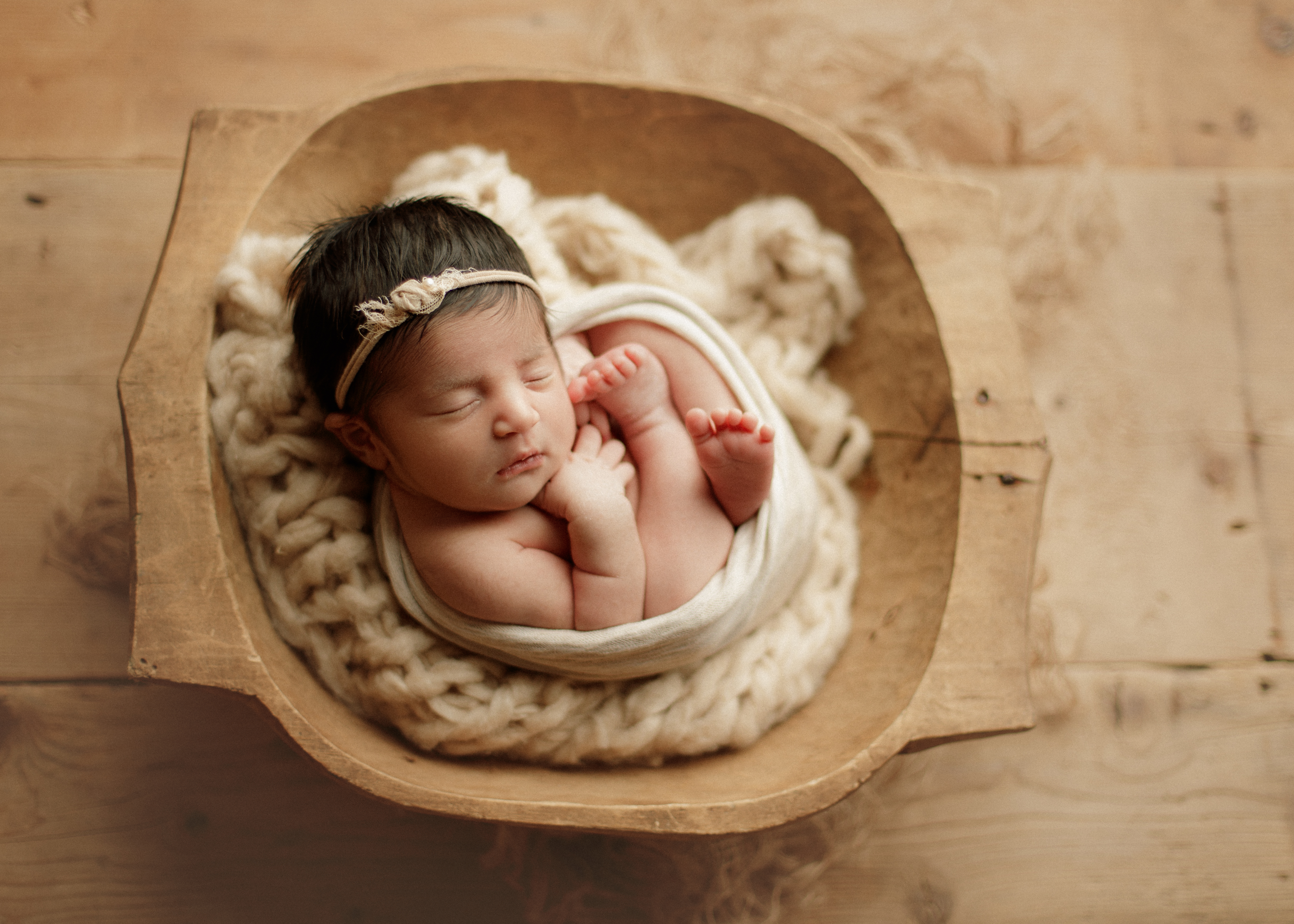 newborn baby girl in bowl pose Chicago
