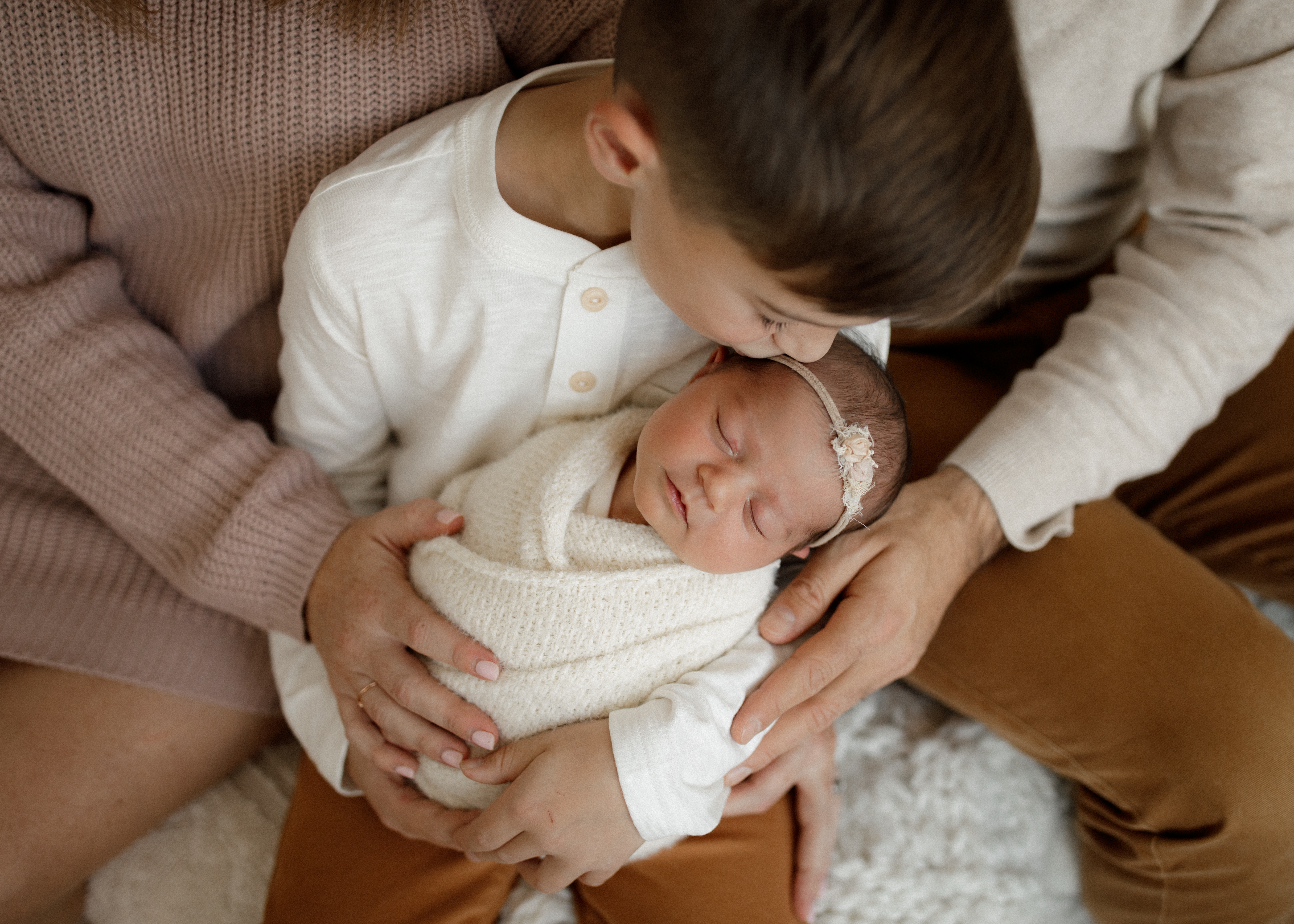 Glen Ellyn newborn photographer