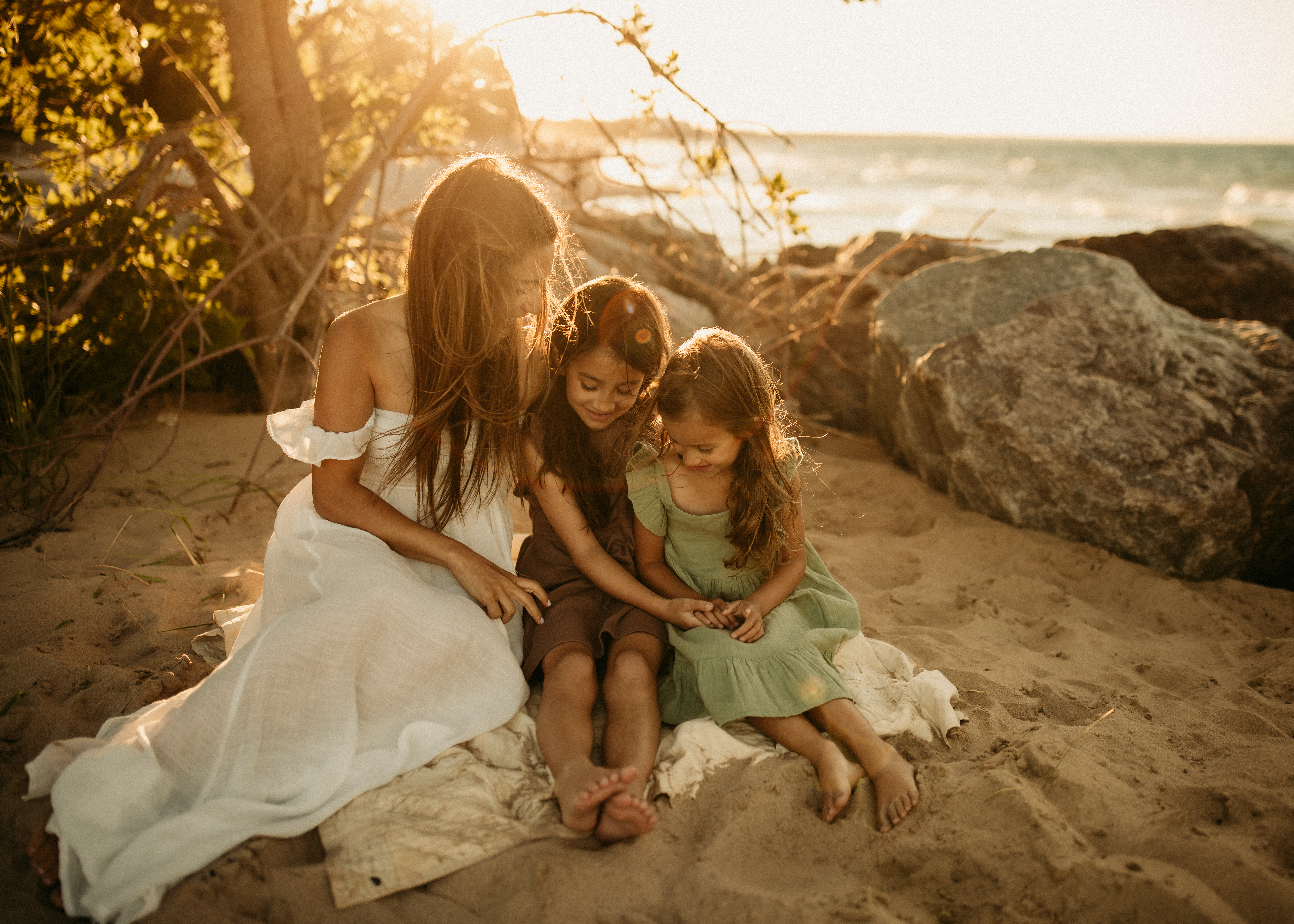 mom and daughters Chicago photographer