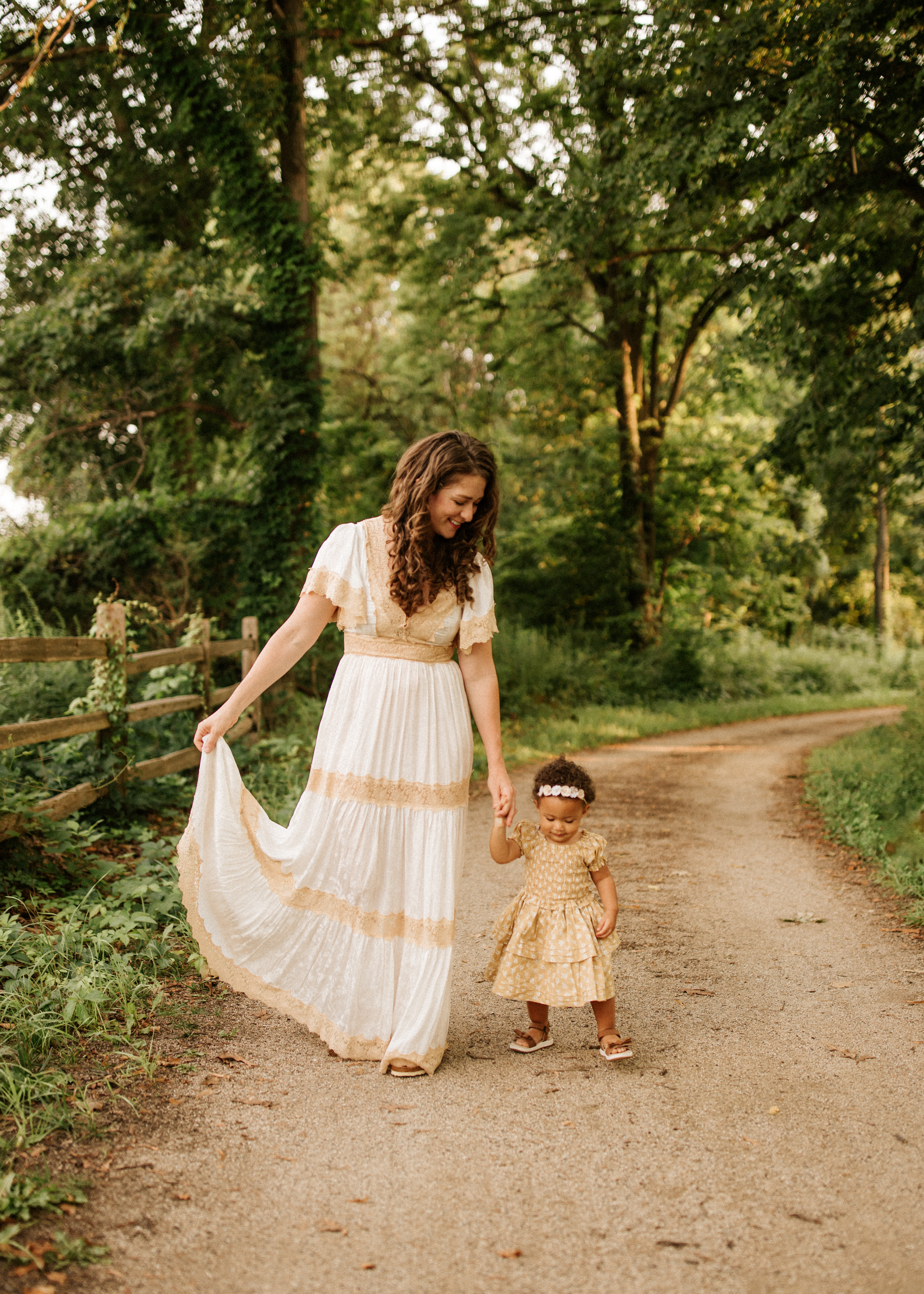 Motherhood photographer Chicago